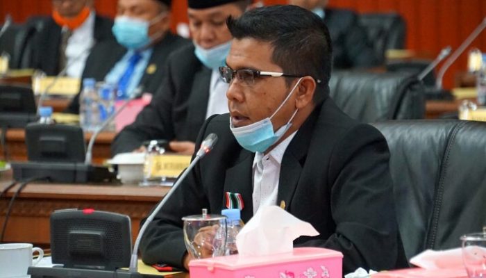 Sulaiman, SE : Plt Gubernur Nova, Harus Hadir Untuk Memberikan Jawaban Hak Interpelasi