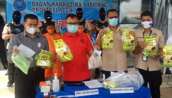 Tim Gabungan (BNN) Provinsi Aceh dan Direktorat Narkoba Polda Aceh Gagalkan Peredaran Sabu 8,3 kg dan 10 Ribu Pil Ekstasi