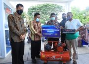 Wali Kota Kembali Serahkan Bantuan Modal Kepada 100 Pelaku UMKM