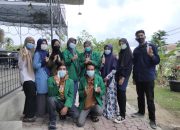 Mahasiswa KKN-COVID19 014 UNIMAL Bagikan Hand Sanitizer Gratis Kepada Masyarakat