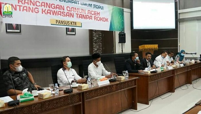 Pansus Raqan Kawasan Tanpa Rokok Gelar RDPU Tentang Rancangan Qanun Kawasan Tanpa Rokok (KTR)