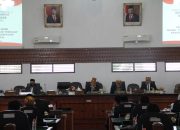 Gelar Paripurna, DPRK Aceh Besar Kembali Setujui Empat Raqan Menjadi Qanun