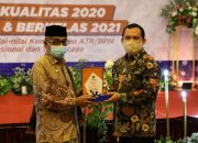 Pemkab Aceh Besar Terima Penghargaan dari Kanwil BPN Aceh
