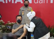Wakapolda Aceh di Suntik Vaksin Bersama Forkopimda Aceh