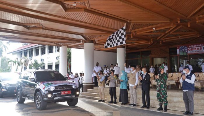Budayakan Pemakaian Masker, Gubernur Aceh Lepas Rombongan Gemas Tahap 2 