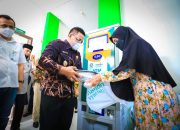 Wali Kota Launching ATM Beras Untuk Warga Miskin