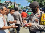 Polresta Banda Aceh Bersama Tim Gabungan Sosialisasi Prokes dan Bagikan 5.000 lembar Masker Kepada Masyarakat