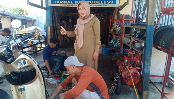 Lulusan SLB-B YPAC Banda Aceh Bekerja Mandiri