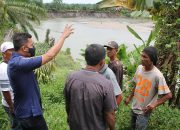 Wakil Ketua DPRA Tinjau Lokasi Lahan Kebun Warga Amblas Akibat Abrasi Sungai