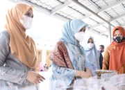 Istri Menpar Ekonomi Kreatif Borong Produk Kerajinan Aceh