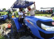Bupati  Aceh Besar Minta Petani Patuhi Jadwal Tron U Blang