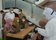 Sekda Aceh Pantau Pelaksanaan Vaksinasi Massal Hari ke-4
