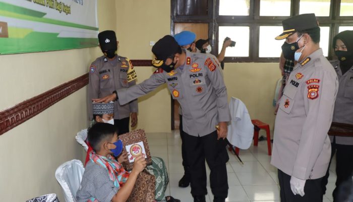 Kapolda Aceh Tinjau Khitanan Massal Dalam Rangka Hari Bhayangkara Ke 75