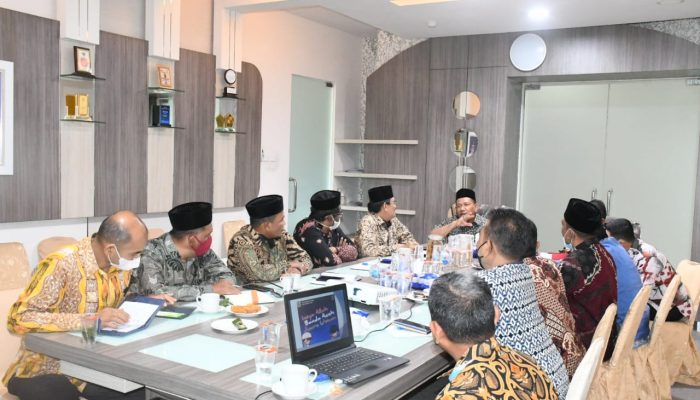 Chek Zainal Dorong Kafilah MTQ Banda Aceh Tingkatkan Jam Terbang