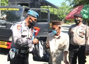 Satgas Yustisi Bagi 15 Paket Sembako Dalam Kegiatan Rutin Yang Ditingkatkan Di Lampineung Banda Aceh