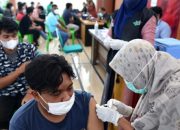 Vaksinasi Massal Permudah Masyarakat Akses Layanan Vaksin