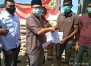 5 KK Korban Kebakaran di Abdya Dapat Bantuan Baitul Mal Aceh