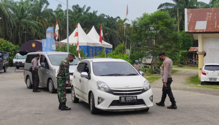 Pendatang Dari Sumut Masuk Aceh Diperiksa lagi di Pos Penyekatan Aceh Tamiang