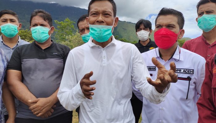 Rayakan HUT RI, KPA Atjeh Rayeuk Tanam 1000 Pohon Bersama Mahasiswa