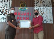 GeRAK Aceh Berikan Penghargaan ke Kajati Aceh atas Penanganan Kasus Korupsi