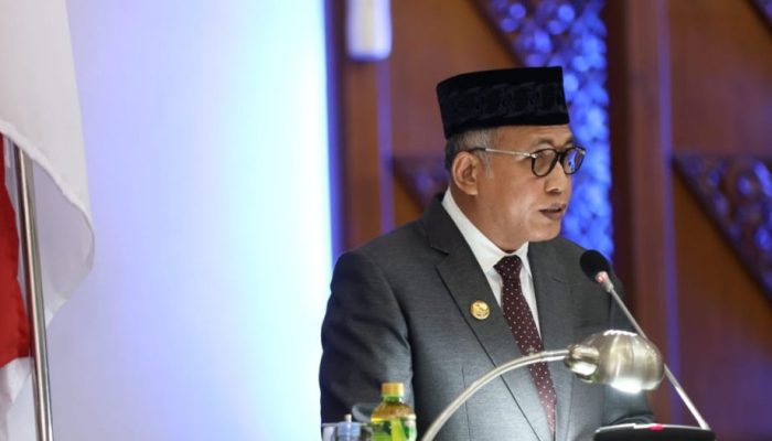 Gubernur Aceh Sampaikan Jawaban atas Rekomendasi DPRA Terkait LKPJ APBA 2020