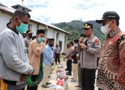 Program Jum’at Barokah Polres Aceh Tengah Serahkan Rumah Bantuan Dan Bansos