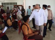 Kerja Sama Polda Aceh Dengan Disdik, Ratusan Siswa SMKN Almubarkeya Jalani Vaksin
