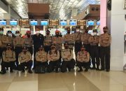 Polri Berangkatkan 100 Resimen Vaksinator Covid-19 ke PON XX Papua