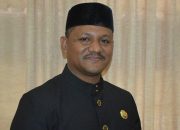 Kadisdikbud Aceh Besar Ajak Semua Pihak Suskseskan Program Vaksinasi Pelajar