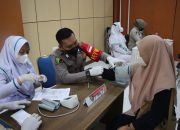 Vaksinasi Merdeka Go To Universitas Digelar Bidhumas Polda Aceh, Ratusan Mahasiswa UBBG Divaksin dan Dapat Voucer
