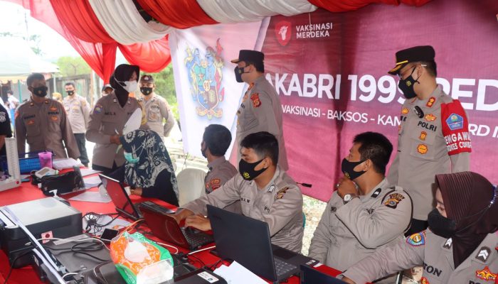 Alumni Akabri 1999 peduli dan Gelar Vaksinasi Massal di Lhoknga Beton