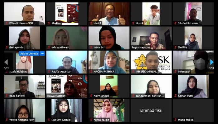 Akademisi FISIP USK Bedah Buku Diplomat Senior