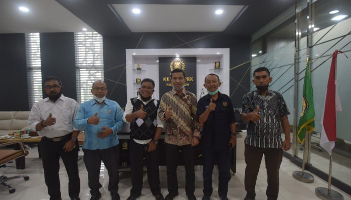 Ketua DPRK Terima Audiensi Panitia Konferensi PWI Aceh