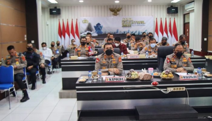 Pejabat Polda Aceh Ikuti Apel Kasatwil Secara Virtual