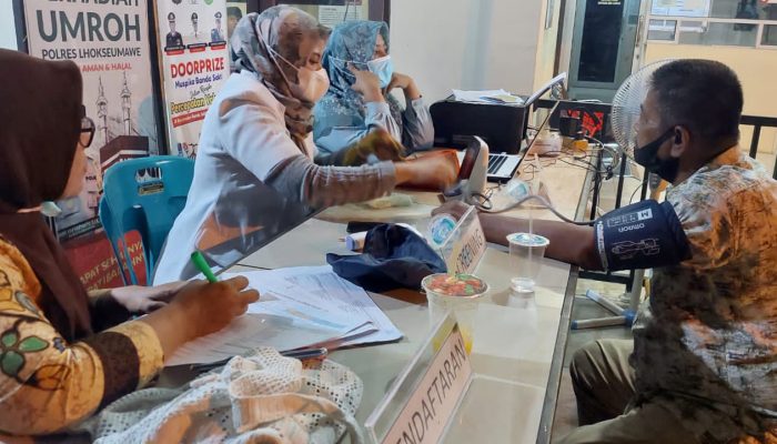 Kapolda Aceh Apresiasi Dengan Inisiasi Gerai Vaksin di Malam Hari di Lhokseumawe