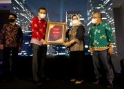 Sejumlah Kepala Daerah Di Aceh Terima Anugerah Sahabat LKBN Antara 2021