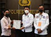 Kapolda Aceh Beri Apresiasi Kapolres Bireuen Dapat Penghargaan Dari TRC PPAI Pusat
