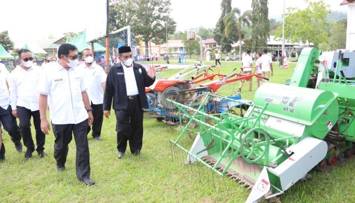 Kadisdik Dorong Sekolah Vokasional Jadi Garda Terdepan Dalam Menciptakan Lapangan Pekerjaan di Aceh