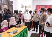 Kabaintelkam Polri Didampingi Wakapolda Aceh Tinjau Vaksinasi Massal di Meseum Aceh