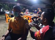 Sudah 2 Malam Vaksin Malam Digelar di Masjid Babuttaqwa Polda Aceh