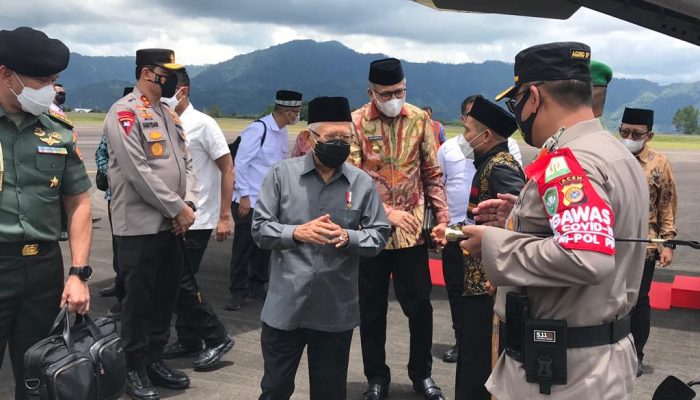 Kapolda Aceh Dampingi Wapres Terbang ke Bener Meriah