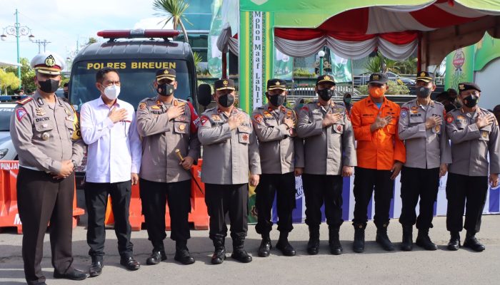 Pos Pelayanan Operasi Ketupat Seulawah 2022 di Bireuen Ditinjau Wakapolda Aceh