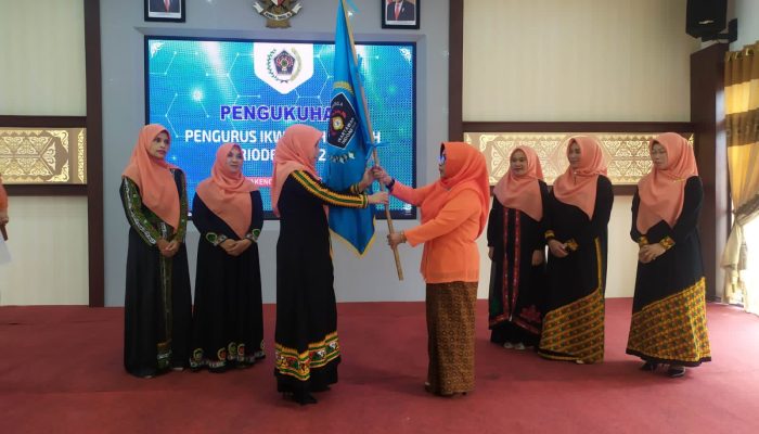 Ini Sosok-sosok Istri Wartawan yang Dikukuhkan sebagai Pengurus IKWI Aceh Tengah