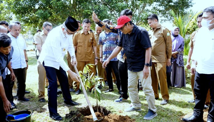 Pesan Nova Iriansyah pada Warga Sekolah: Maksimalkan Implementasi Program BEREH