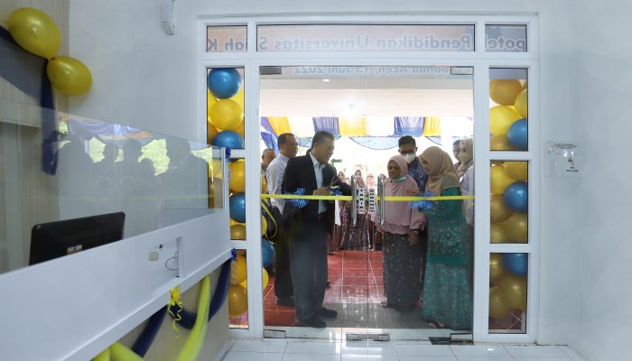 Rektor  USK Resmikan Klinik Pratama dr. T. Makmur Mohd. Zein