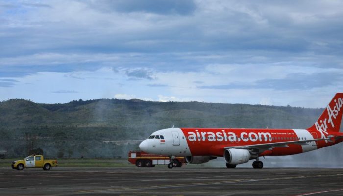 Bandara SIM Kembali Layani Penerbangan Internasional Chief Executive Officer FlyFirefly: Terima Kasih Gubernur Aceh