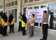 Dalam Rangka Hari Jadi Polwan RI ke 74, Polwan di Subulussalam Bersihkan Lingkungan Rumah Ibadah