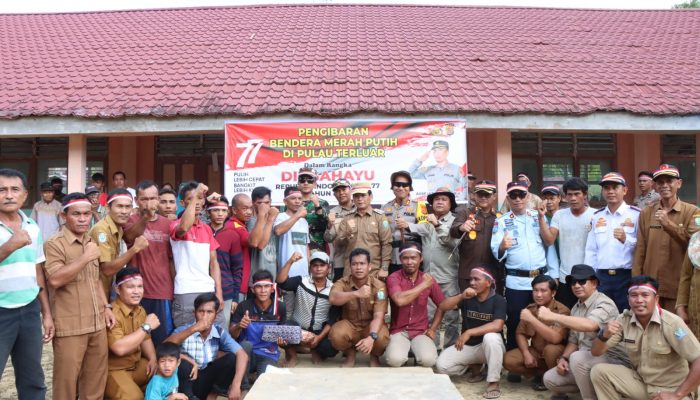 Pejabat Forkopimda Simeulue Ikut Perlombaan Tarik Tambang