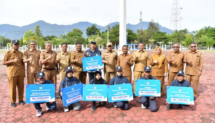 Pemkab Aceh Besar Realisasikan Bonus Untuk Atlet dan Pelatih Popda