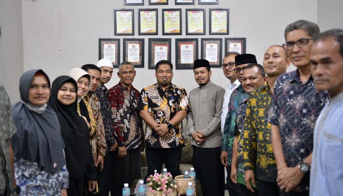 Pj. Bupati Harapkan Dukungan MPD untuk Majukan Pendidikan Aceh Besar